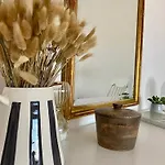 Casa Nine Pres Des Plages Apartment *