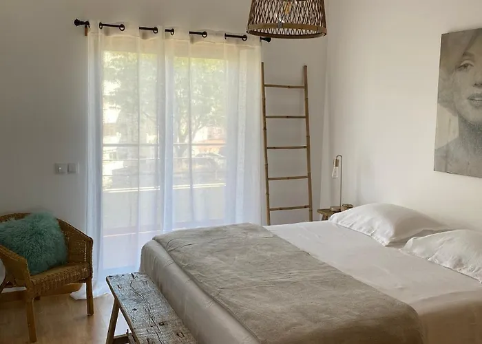 Casa Nine Pres Des Plages