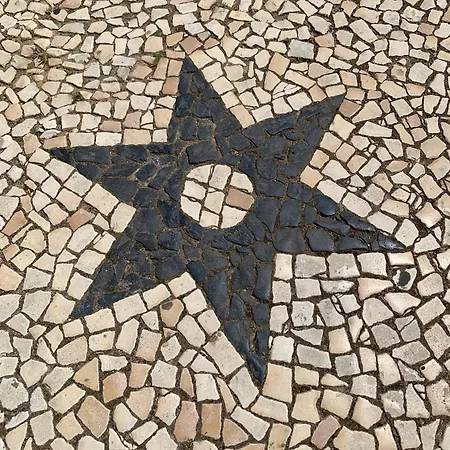 Casa Nine Pres Des Plages Апартаменты *